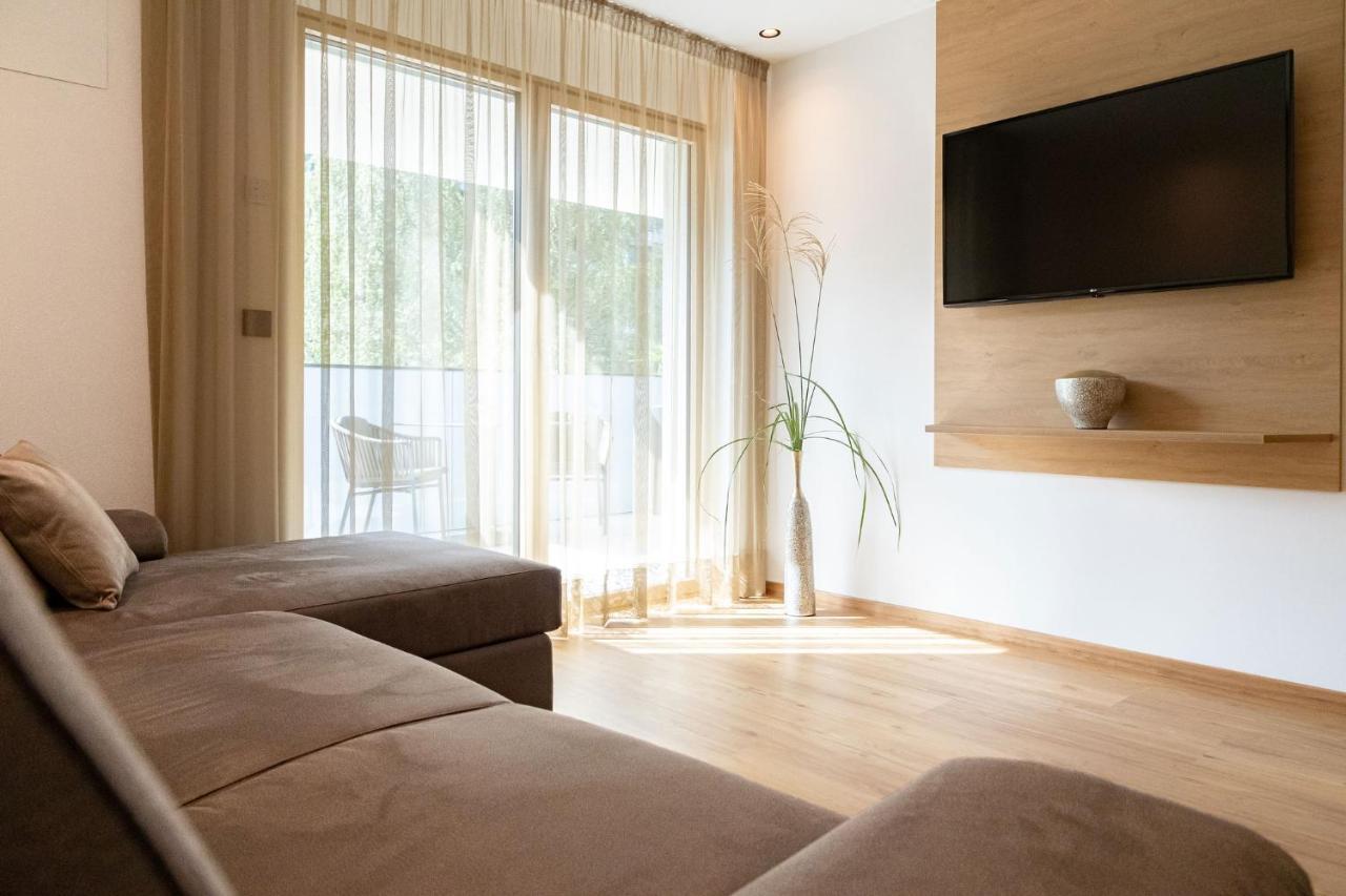 Nice Living Neue- Moderne Apartments Im Herzen Von Brixen - Kostenlose Brixencard - Ideal Fuer Familien, Paare, Geschaeftsreisende Und Allen Urlaubs Hungrigen Extérieur photo