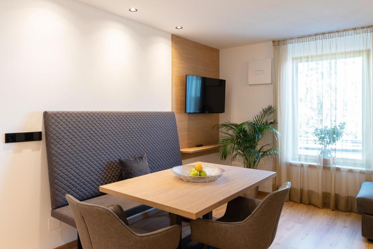 Nice Living Neue- Moderne Apartments Im Herzen Von Brixen - Kostenlose Brixencard - Ideal Fuer Familien, Paare, Geschaeftsreisende Und Allen Urlaubs Hungrigen Extérieur photo